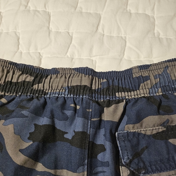 Abercrombie Kids Camo Board Shorts - Picture 3 of 15